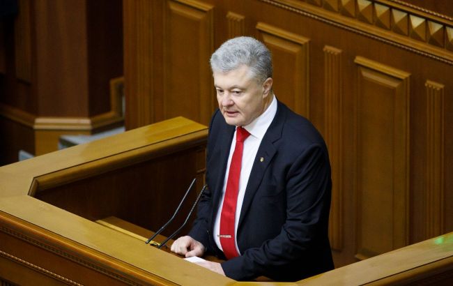 Порошенко закликав членів НАТО дати Україні зброю