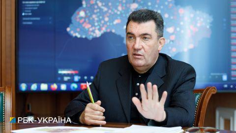 "Я думаю, что будет нота нашего МИДа", - Данилов о критике Сийярто