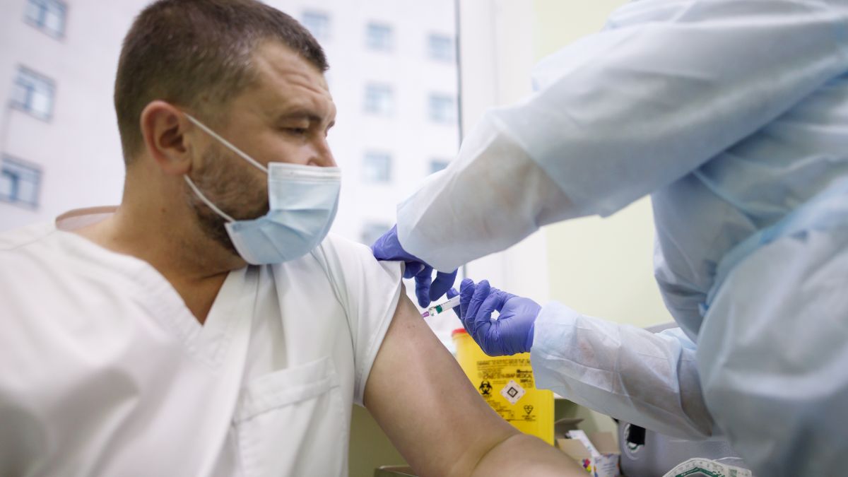 Вакцина Sinovac пройшла лабораторний контроль в Україні