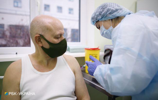 В Украине производителей вакцин могут освободить от ответственности за последствия прививок