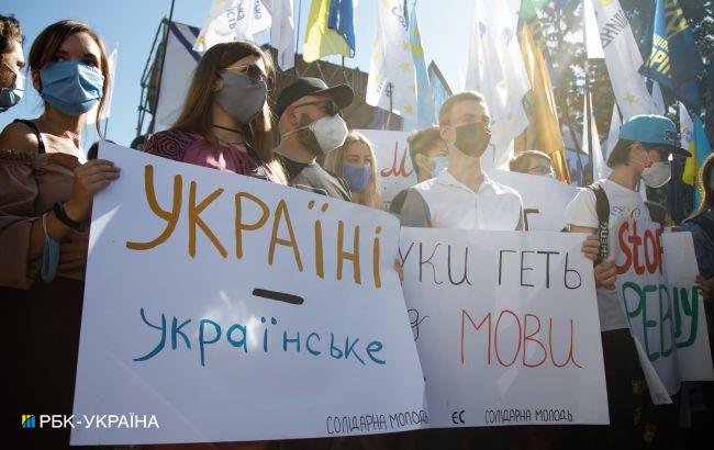 Як проводитимуть іспит з української мови для чиновників: рішення Кабміну