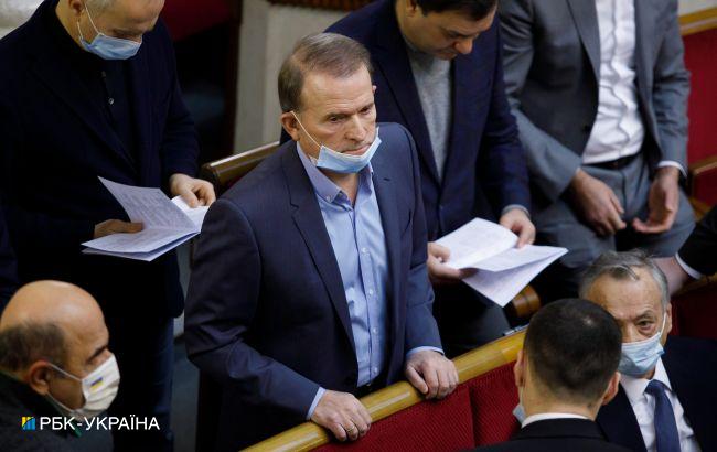 Из фракции ОПЗЖ вышли еще пять депутатов: названы имена