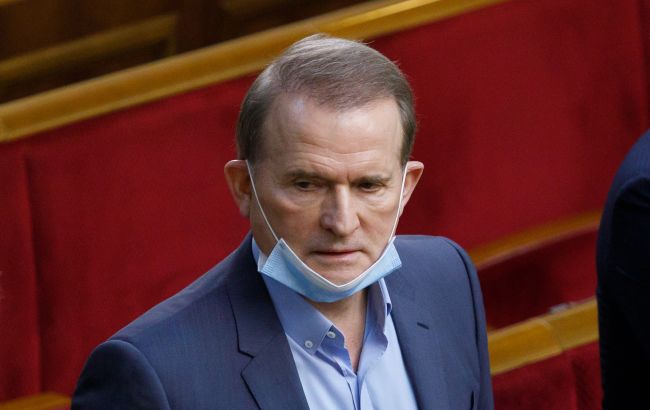 Санкції проти Медведчука підтримала частина прихильників ОПЗЖ. Експерт назвав причину