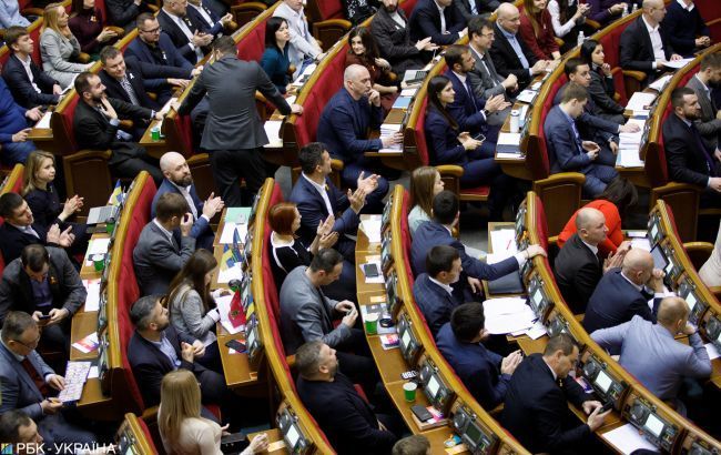 Рада приняла закон о проведении заседаний комитетов в режиме видеоконференции