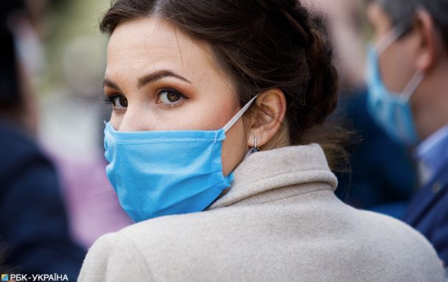 Бывает крайне редко: украинский врач успокоил относительно коронавируса