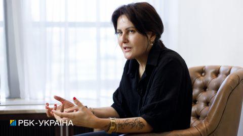 "Нас предали". Рассказ женщины-режиссера, сбежавшей от "Талибана" в Украину