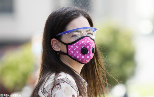 В Украине обновили правила адаптивного карантина: список запретов