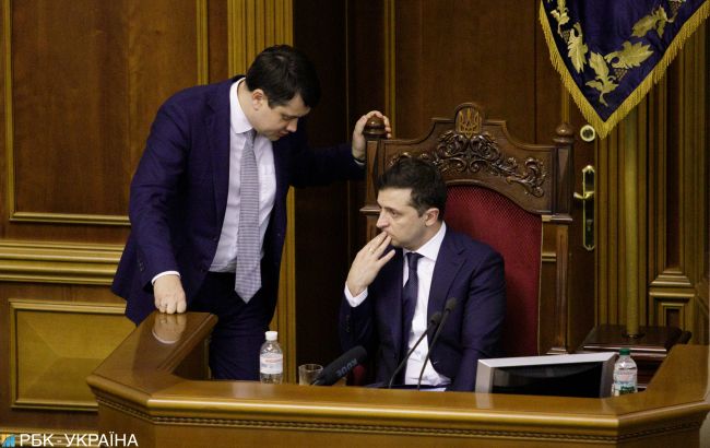 Рейтинг політиків: кому найбільше довіряють українці