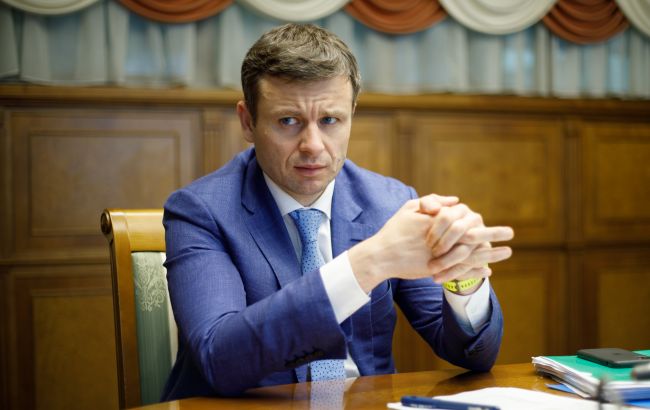 Держборг України зменшиться на 3% у наступному році, - Марченко