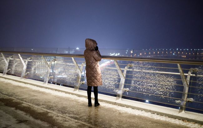 Туман и гололед: в Киеве ухудшилась погода