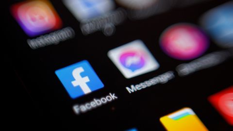 Якими месенджерами користуються українці: рейтинг мобільних додатків