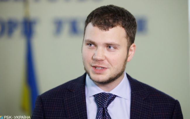 300 украинцев не могут вернуться из ОАЭ из-за министра инфраструктуры, - Емец