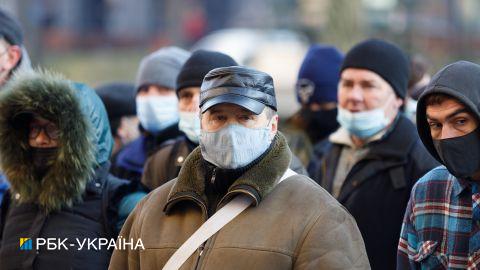 В двух "красных" областях почти стабилизировались COVID-показатели