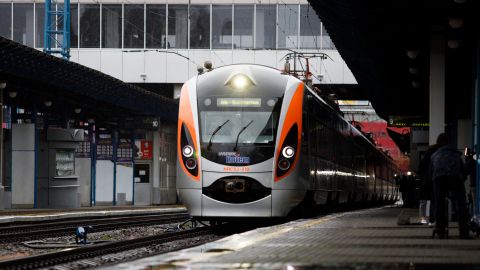 Ко Дню независимости из Киева в Харьков запустят дополнительные поезда Интерсити+