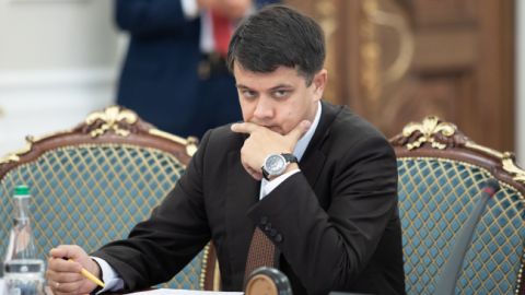 Разумков "засветил" часы за 230 тысяч: в сеть попали фото