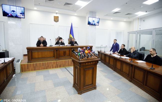 Суд у справі "беркутівців" відмовив у відводі нової групи прокурорів