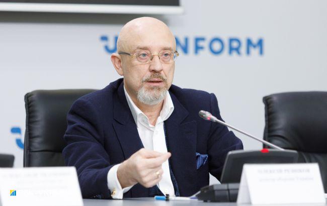 Не сообщайте о предоставлении Украине оружия. Пусть это будет для врага сюрпризом, - Резников