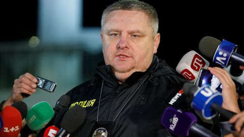Глава поліції Києва Крищенко підтвердив свою відставку