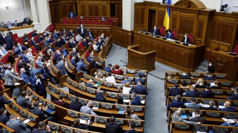 Расследование действий политиков против Украины: комитет Рады поддержал создание ВСК