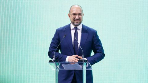 Карантин вихідного дня привів до другого піку безробіття, - Шмигаль