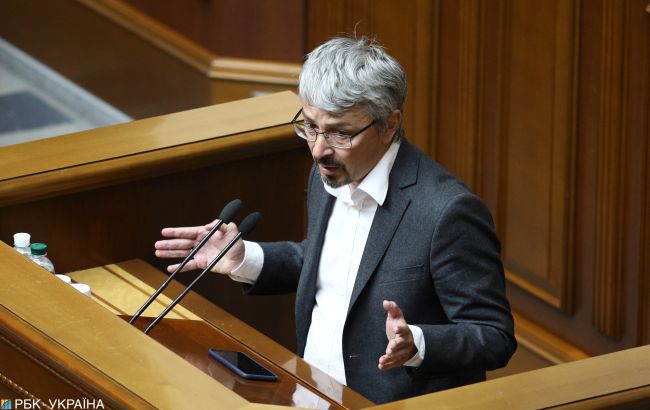 Ткаченко відповів на звинувачення "Укркінохроніки" в рейдерстві та закликав повернути вкрадене