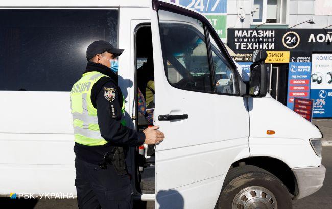 Кабмін зняв відповідальність з автоперевізників за пасажирів без COVID-документів