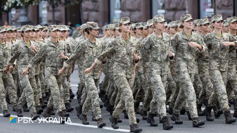 В Украине женщин отдельных профессий обязали встать на воинский учет: кого это касается
