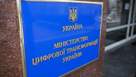 Украинцы стали вдвое чаще пользоваться электронной подписью