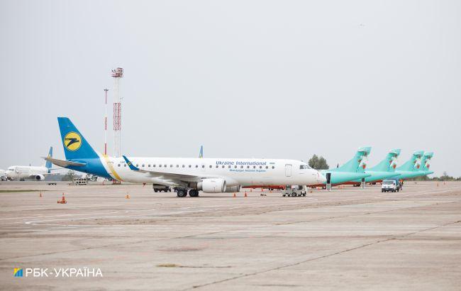 В Украине подготовили два самолета для перевозки вакцины от COVID