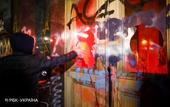 Раде рекомендуют осудить беспорядки возле Офиса президента 20 марта