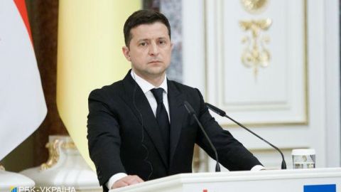 Кабмину поручили реформировать медицинскую систему: Зеленский утвердил решение СНБО