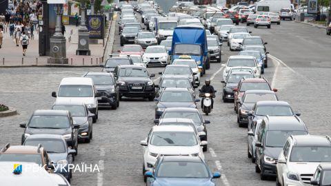 Зростання цін на бензин припинилося: скільки коштує паливо на АЗС