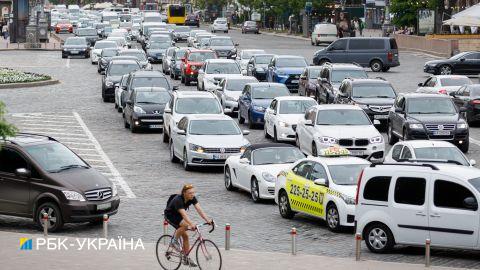 В Киеве изменили маршруты общественного транспорта из-за триатлона: схемы объезда