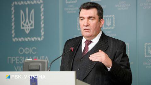 Изменит позиции сторон, но не так быстро, как бы хотелось: Данилов об оружии США