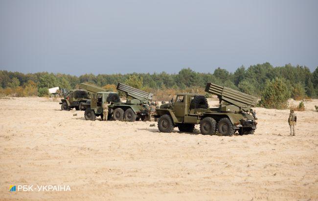 Бойовики розміщують "Гради" за лініями відведення на Донбасі