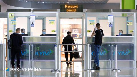 МЗС не радить&nbsp;їхати до семи країн Африки через штам "Омікрон": список