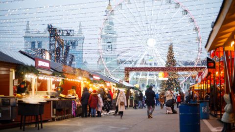 На новогодние праздники украинцев ждут три длинных уик-энда