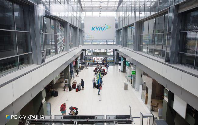 В Киеве ищут взрывчатку в аэропорту "Жуляны"