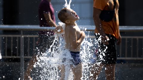 В Україну йде потепління: синоптики назвали дату