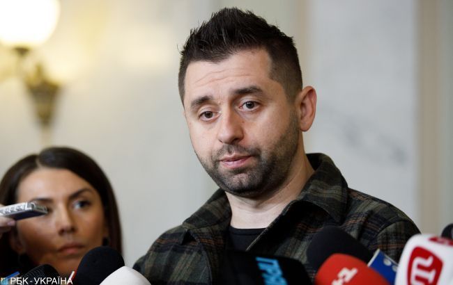 Арахамія вважає, що нормандська зустріч пройде в цьому році