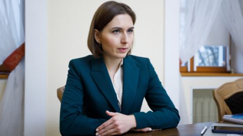 Новосад после жалоб на зарплату купила квартиру в Киеве: ответ министра