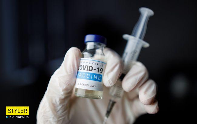 Ще один лікар потрапив у реанімацію після вакцинації від COVID-19