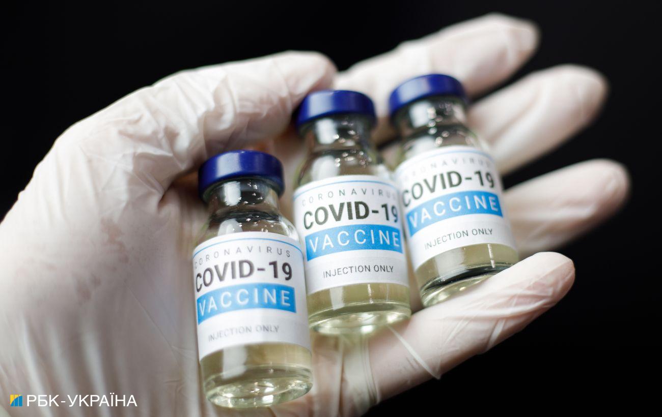 Кабмин выделил средства на закупку 1,2 млн доз COVID-вакцин