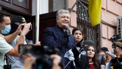 Порошенко: політичні переслідування&nbsp;руйнують демократію в Україні &nbsp;