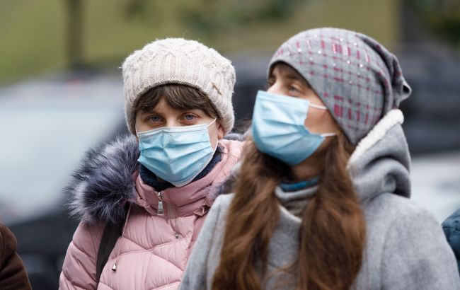 Локдаун не допоможе: лікар озвучила терміни закінчення пандемії коронавірусу в Україні