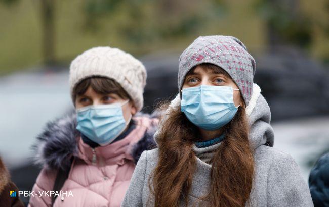 ВОЗ: переболевшие COVID-19 должны соблюдать масочный режим