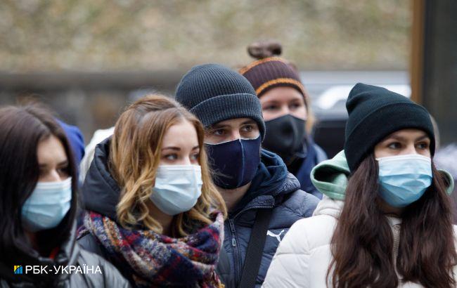 В Украине 2 516 новых случаев коронавируса. Это минимум за четыре месяца