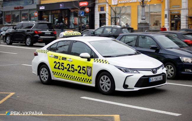 В Киеве взлетели цены на такси: в чем причина и какие суммы