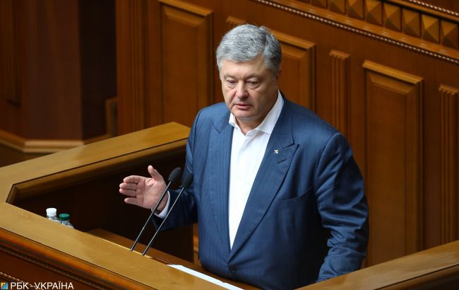 Порошенко осудил роспуск ЦИК