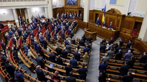 Телеканалы Козака лишили аккредитации в Раде, - нардеп